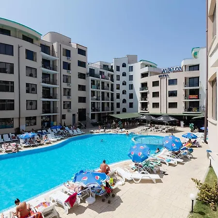 ❤2bedroom Aprtmnt W Kitchen,pool View,washer❤ae❤ Apartment Slantschew brjag